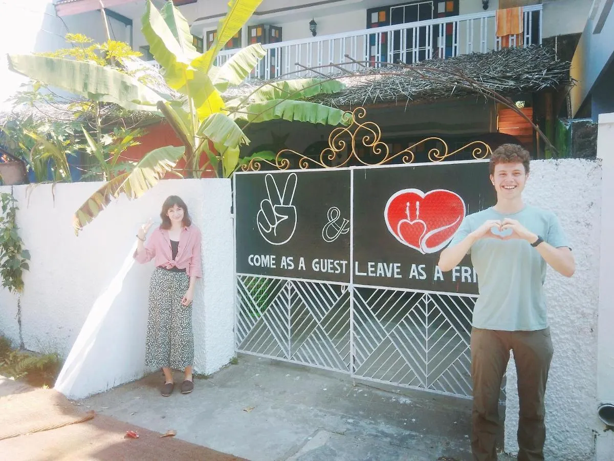 Peace & Love Hostel Kochi Indien