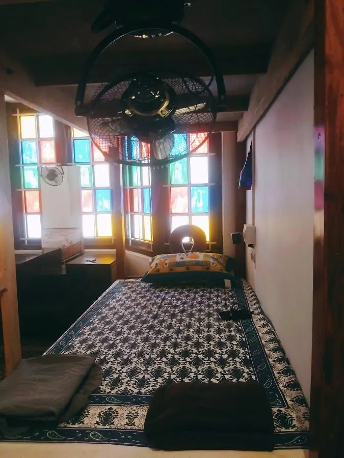 Peace & Love Hostel Kochi